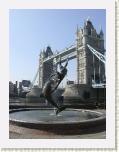 CIMG1203 * Fontaine devant... devinez koi ? le tower bridge !!! * 600 x 800 * (372KB)