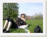 CIMG1223 * Pic-nic dans Kensington Gardens avec vue sur le Kensington Palace où a vécu Diana. * 800 x 600 * (463KB)