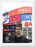 CIMG1368 * Seb' au Piccadilly Circus * 600 x 800 * (405KB)
