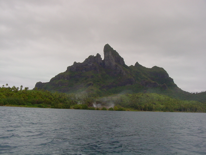 Le mont Otemanu