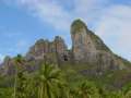 Mont Otemanu, 727 m, roche volcanique friable